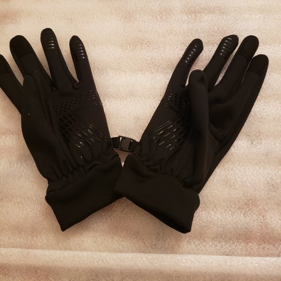 Other - YukiniYa Kids Gloves